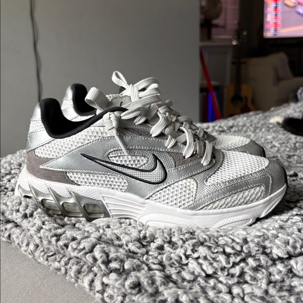 Women’s Nike Zoom Air Fire 7.5